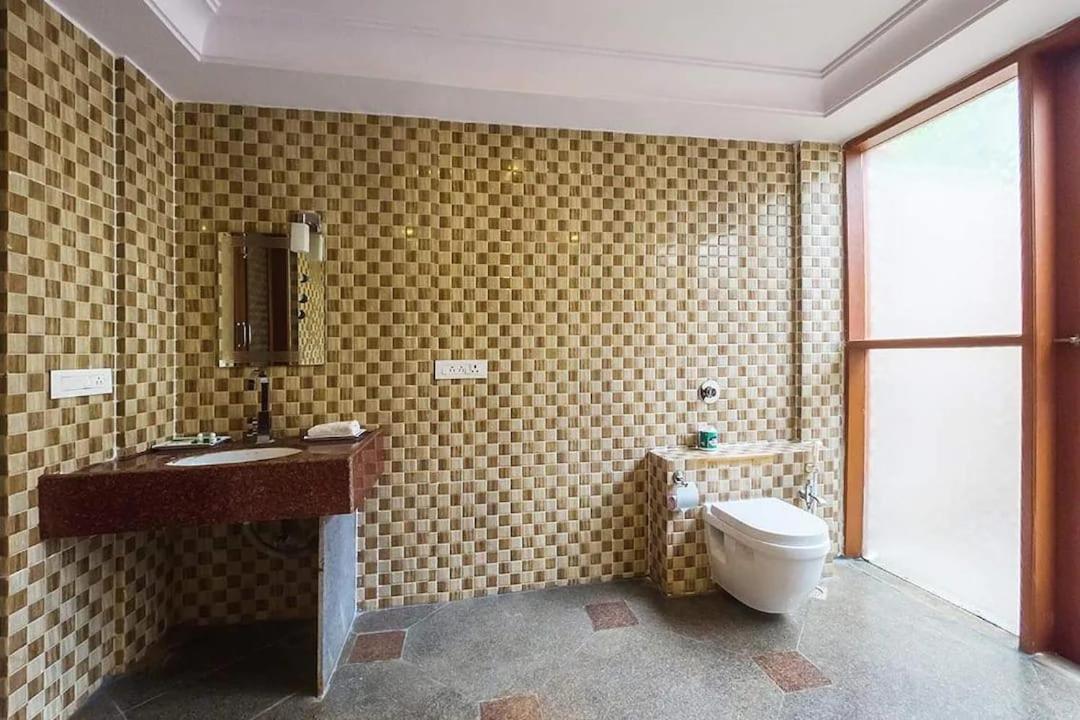 Krishna Heritage Resort Badami Zewnętrze zdjęcie